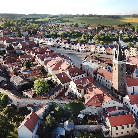 Penzion Kamenne Slunce Telc Bagian luar foto