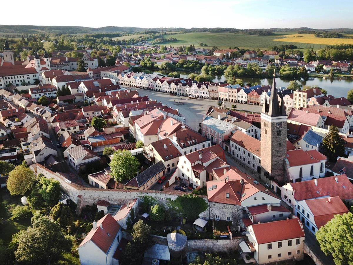 Penzion Kamenne Slunce Telc Bagian luar foto